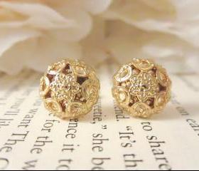 Gold Dainty Flower Studs, Vintage Button Earrings, Gold Plated Post, Floral Earrings, Feminine Chic, Bridesmaid Earrings, Vintage Earrings